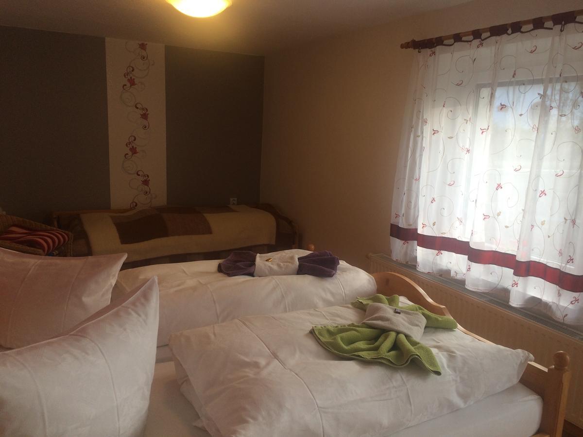 Gürth Apartment